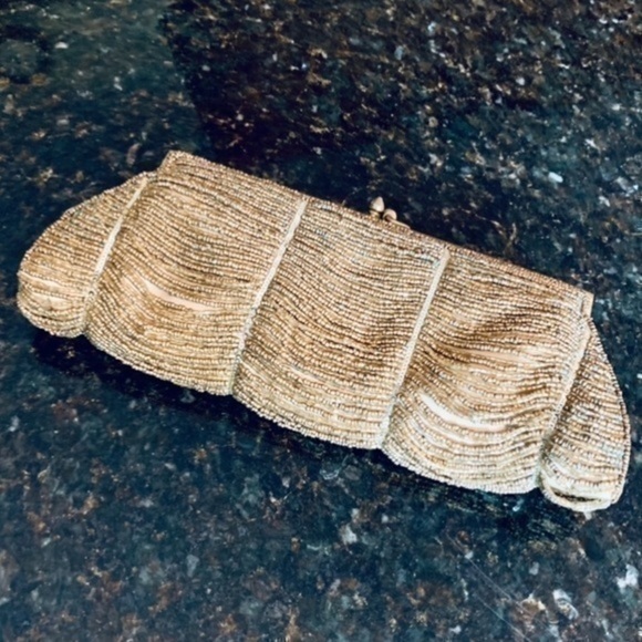 ✨✨Moya Brushed Hold Seed Beaded Evening Clutch Bag ✨ - Picture 9 of 10